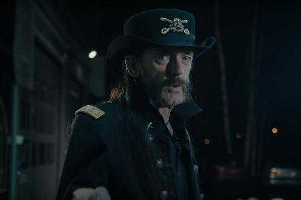 Lemmy Kilmister faz sua última aparição em comercial de Leite